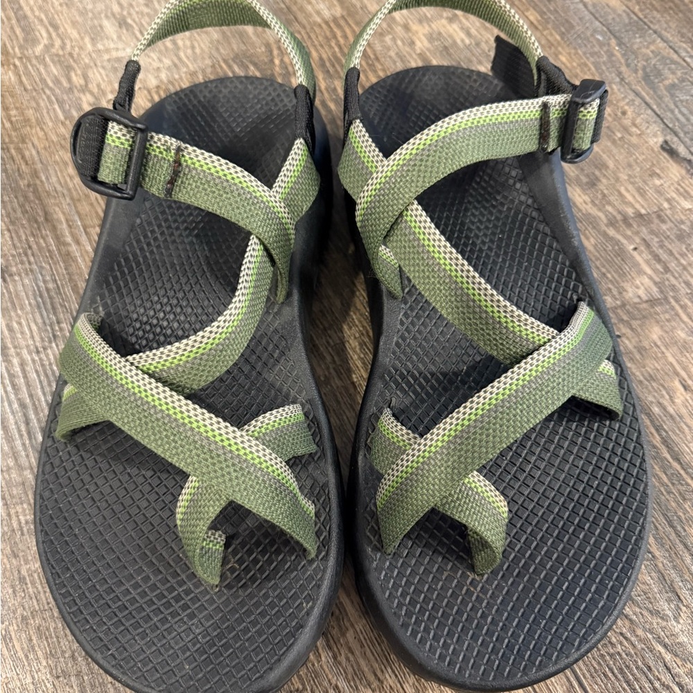 Chaco Green and Black Sandals